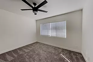 2431 W Shady Glen Ave, Phoenix, AZ 85023 - Photo 7