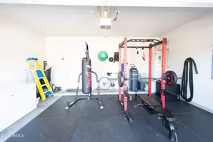 533 W Harwell Rd., Phoenix, AZ 85041 - Photo 29