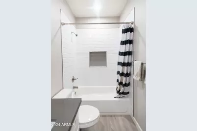 533 W Harwell Road, Phoenix, AZ 85041 - Photo 25