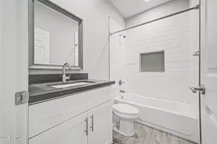 533 W Harwell Rd., Phoenix, AZ 85041 - Photo 29