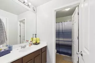 2837 E Palmdale Ln, Gilbert, AZ 85298 - Photo 17