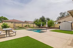 2837 E Palmdale Ln, Gilbert, AZ 85298 - Photo 33