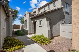 1948 W Davis Rd, Phoenix, AZ 85023 - Photo 3