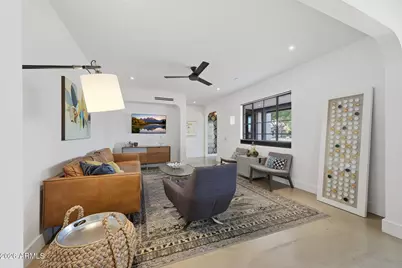 1607 W Flower Circle N, Phoenix, AZ 85015 - Photo 15