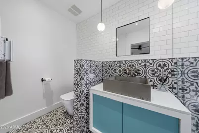 1607 W Flower Circle N, Phoenix, AZ 85015 - Photo 27