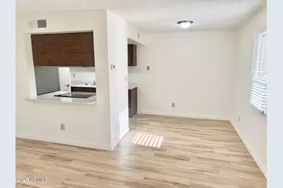 8029 N 32nd Lane, Phoenix, AZ 85051 - Photo 11