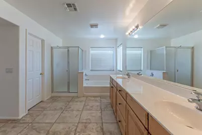 17856 W Watson Lane, Surprise, AZ 85388 - Photo 15
