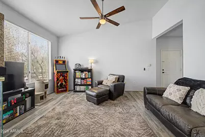 2929 W Yorkshire Drive #2124, Phoenix, AZ 85027 - Photo 5