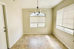 8521 E Clovis Ave, Mesa, AZ 85208 - Photo 9