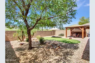 5435 W Fetlock Trail, Phoenix, AZ 85083 - Photo 17