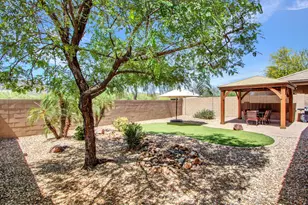 5435 W Fetlock Trail, Phoenix, AZ 85083 - Photo 17