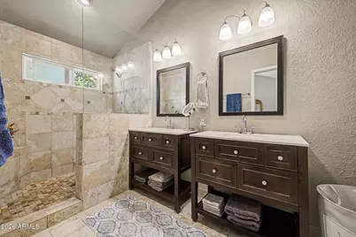 19401 N 6th Place, Phoenix, AZ 85024 - Photo 21