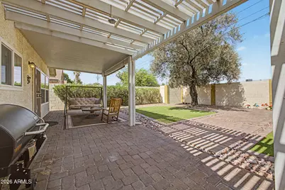 19401 N 6th Place, Phoenix, AZ 85024 - Photo 37