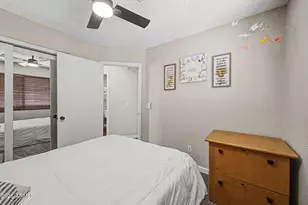 19401 N 6th Pl, Phoenix, AZ 85024 - Photo 25