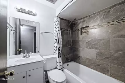 3217 W Banff Lane, Phoenix, AZ 85053 - Photo 21