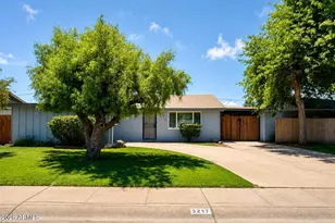 3217 W Banff Ln., Phoenix, AZ 85053 - Photo 5