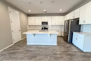 11017 W Hadley St, Avondale, AZ 85323 - Photo 9
