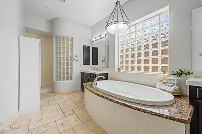12071 W Morning Vista Drive, Peoria, AZ 85383 - Photo 31