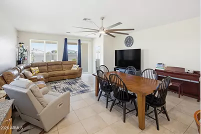 25152 N 135th Avenue, Peoria, AZ 85383 - Photo 15