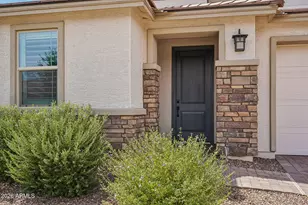 9019 W Denton Ln, Glendale, AZ 85305 - Photo 11