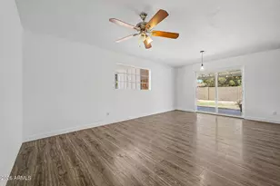 3616 W Stella Ln, Phoenix, AZ 85019 - Photo 11