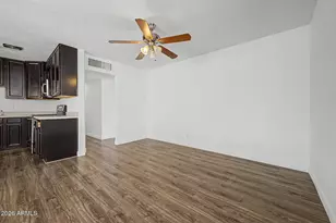 3616 W Stella Ln, Phoenix, AZ 85019 - Photo 9