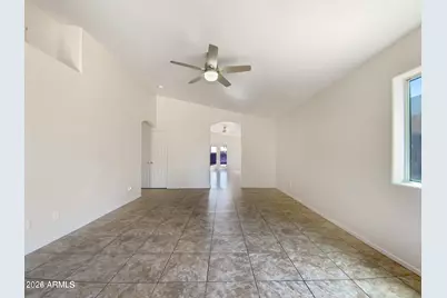 537 W Saguaro Street, Casa Grande, AZ 85122 - Photo 5