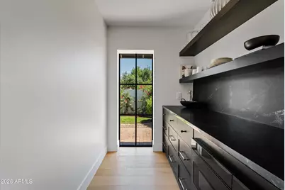 10200 N 77th Street, Scottsdale, AZ 85258 - Photo 9