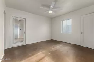 365 E Weldon Ave, Phoenix, AZ 85012 - Photo 3