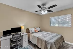 18811 N 19th Ave, Phoenix, AZ 85027 - Photo 9