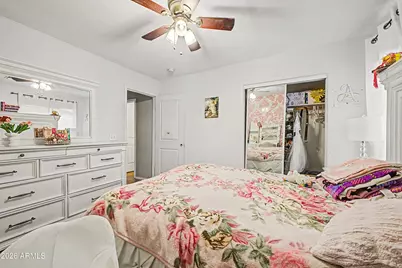 1616 W Burgess Lane, Phoenix, AZ 85041 - Photo 11