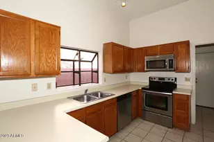 9210 N 104th Pl, Scottsdale, AZ 85258 - Photo 9