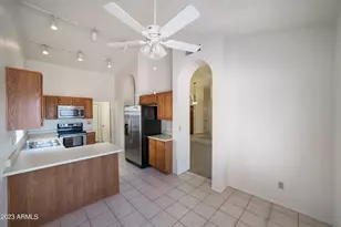 9210 N 104th Pl, Scottsdale, AZ 85258 - Photo 15