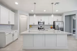 17715 W Via De Luna Dr, Surprise, AZ 85387 - Photo 11