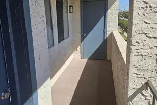 3810 E Earll Dr, Phoenix, AZ 85018 - Photo 23