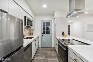 1249 E Bishop Dr, Tempe, AZ 85282 - Photo 13