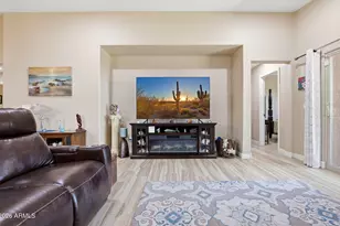 2215 E Hazeltine Way, Gilbert, AZ 85298 - Photo 11