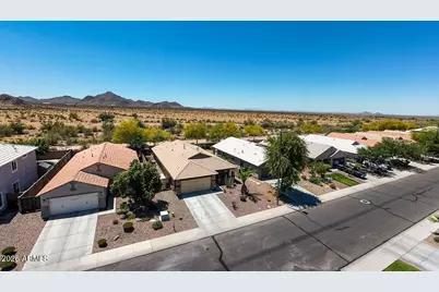2215 E Hazeltine Way, Gilbert, AZ 85298 - Photo 63