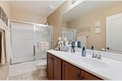 2215 E Hazeltine Way, Gilbert, AZ 85298 - Photo 35