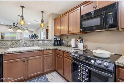 2215 E Hazeltine Way, Gilbert, AZ 85298 - Photo 19