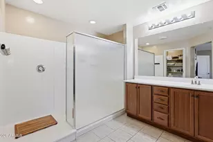 2215 E Hazeltine Way, Gilbert, AZ 85298 - Photo 47