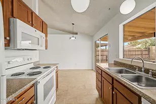 3014 W Irma Ln, Phoenix, AZ 85027 - Photo 17