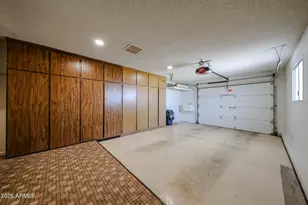 10821 W Thunderbird Blvd, Sun City, AZ 85351 - Photo 25