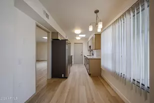10821 W Thunderbird Blvd, Sun City, AZ 85351 - Photo 11