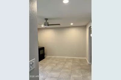 10610 S 48th Street #1061, Ahwatukee, AZ 85044 - Photo 5