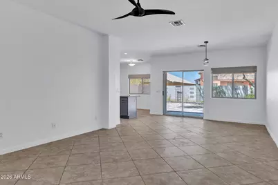 1620 S 80th Drive, Phoenix, AZ 85043 - Photo 7