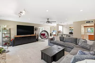 4049 E Emelita Avenue, Mesa, AZ 85206 - Photo 11