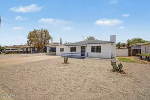 2827 W Cavalier Dr, Phoenix, AZ 85017 - Photo 3