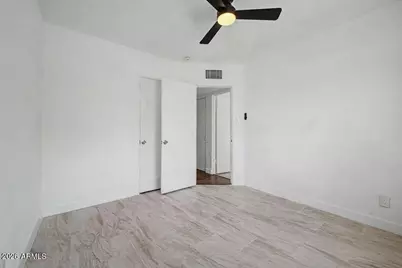 2827 W Cavalier Drive, Phoenix, AZ 85017 - Photo 13