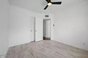 2827 W Cavalier Dr, Phoenix, AZ 85017 - Photo 13